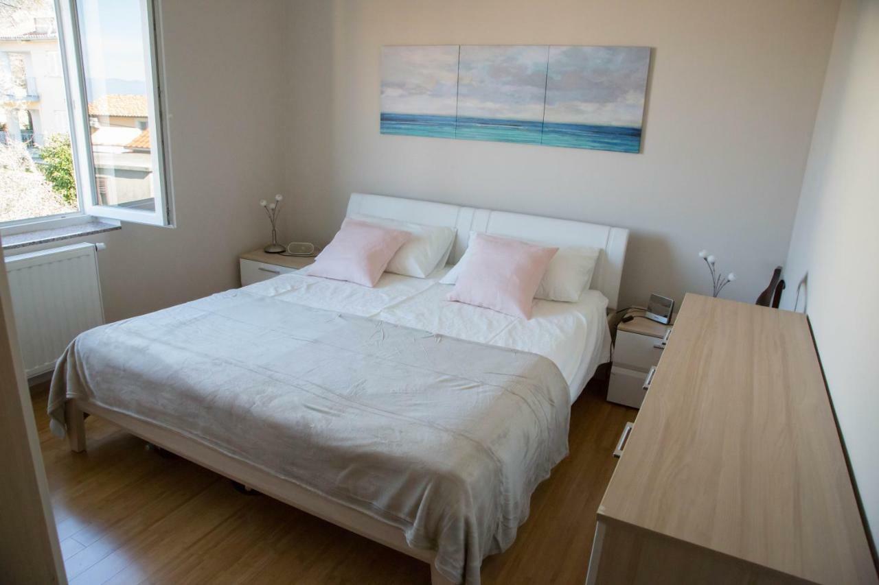 Apartman Matea Malinska Exterior foto